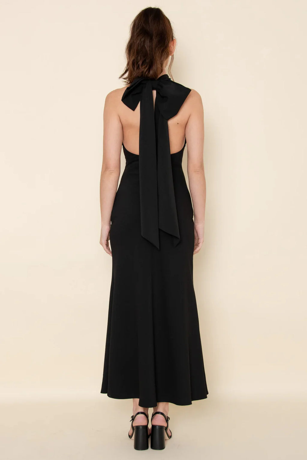 Bow Accented Mermaid Halter Neck Sleeveless Open Back Midi Length Female Prom Dress