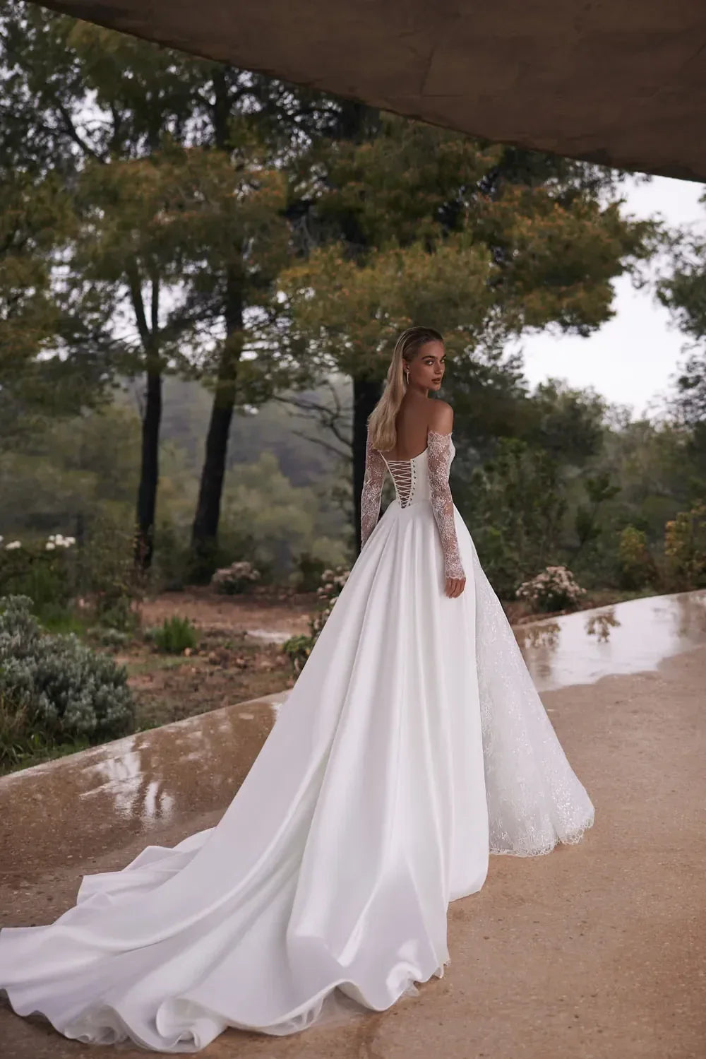 Breathtaking Off Shoulder Lace Long Sleeve Lace Up Back Train Length Wedding Dress