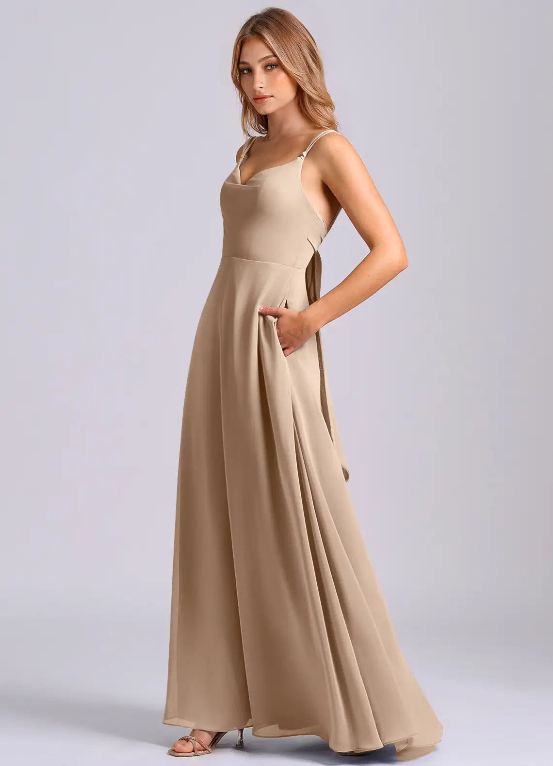 Bridesmaid Dresses Elegant Chiffon Cowl Neck Adjustable Spaghetti Strap Bow Back Floor-Length