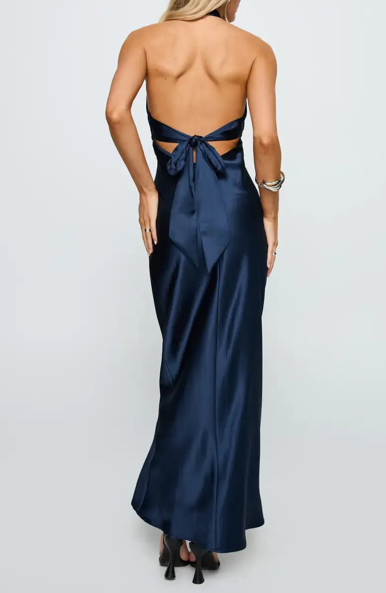 Casual Fitted Halter Neck Sleeveless Floor-Length Prom Dress