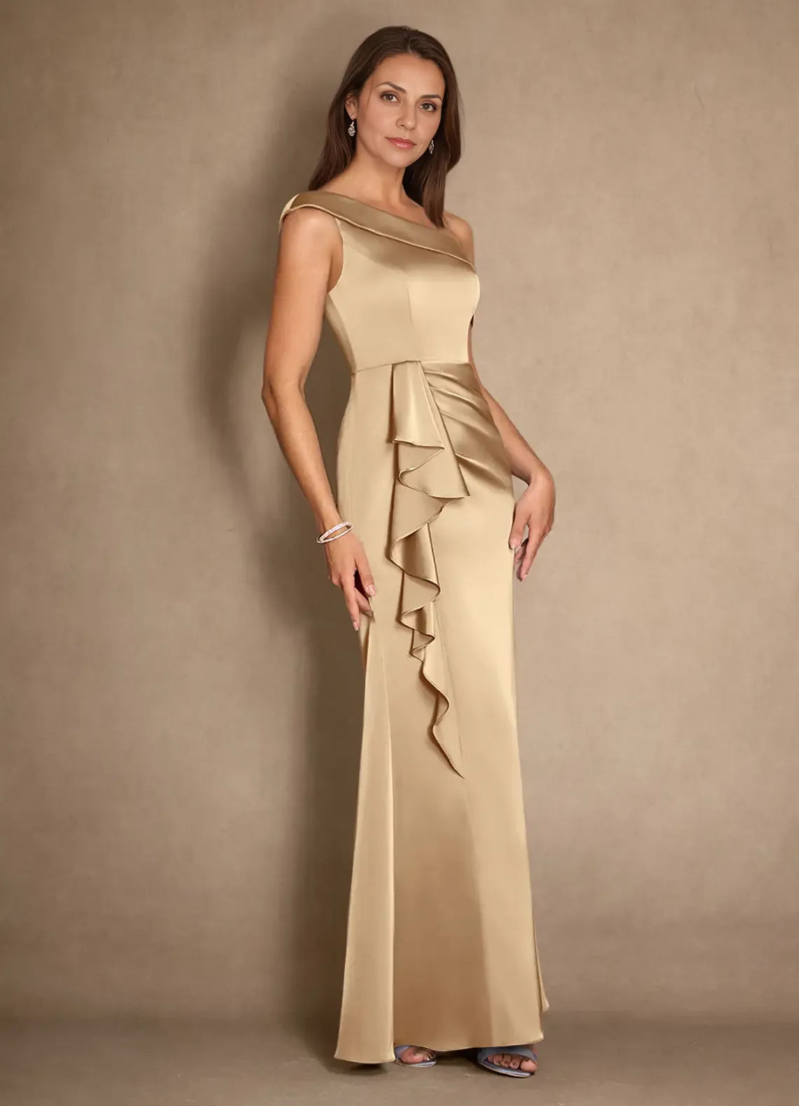 Dress Champagne A-Line Pleated Maxi Dress Modern Cold Shoulder Sleeve Asymmetrical Neck Mother of the Bride Dress