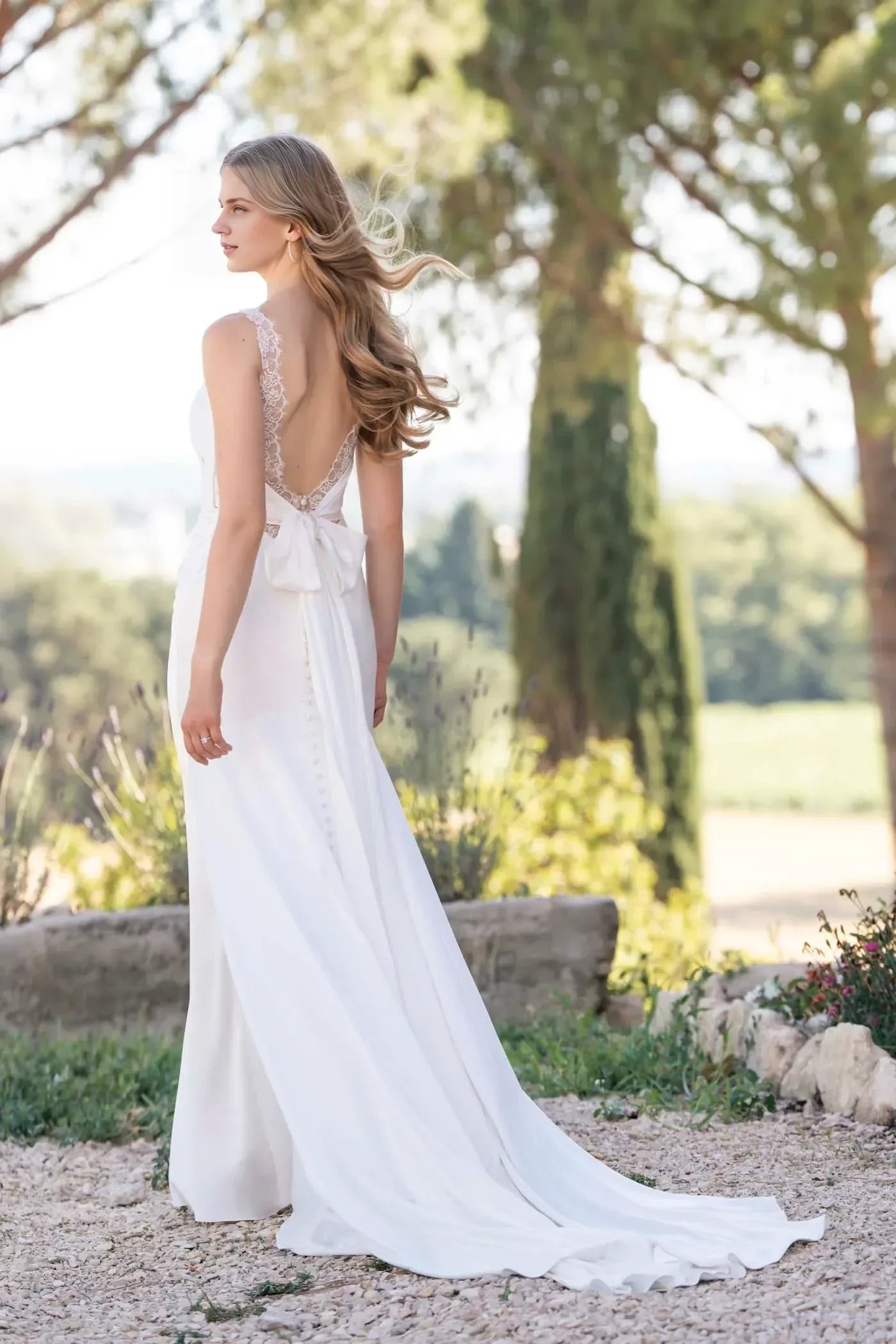 Charming Sheath Plunging V Neck Sleeveless Bow Back Floor Length Wedding Dress