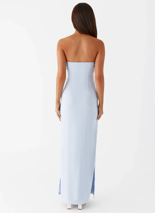 Ravissante robe de soirée grande taille fourreau sans bretelles sans manches avec fente latérale longueur ras du sol