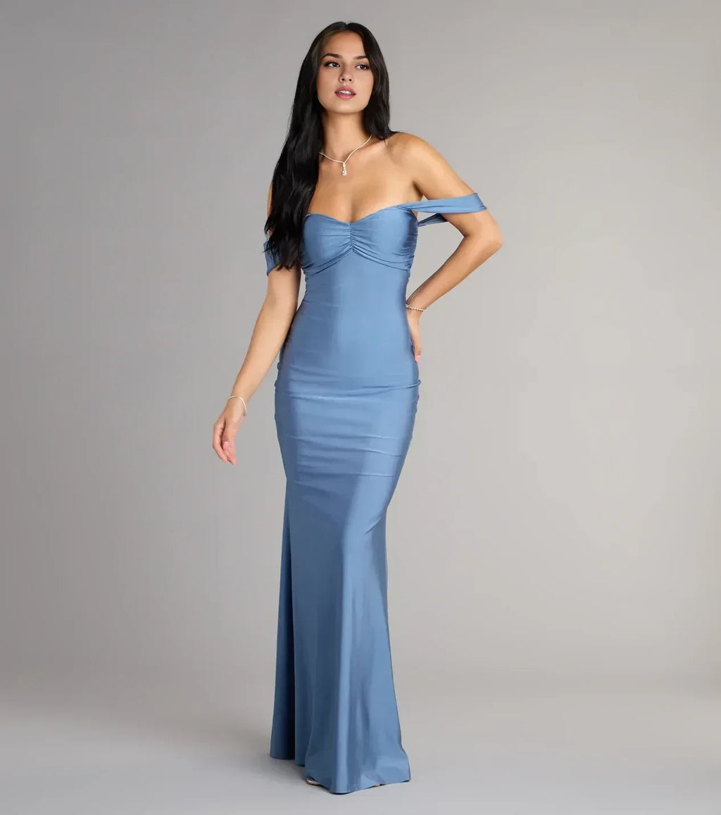 Charming Trumpet Off Shoulder Short Sleeve Zipper Back Floor Length Prom Dress