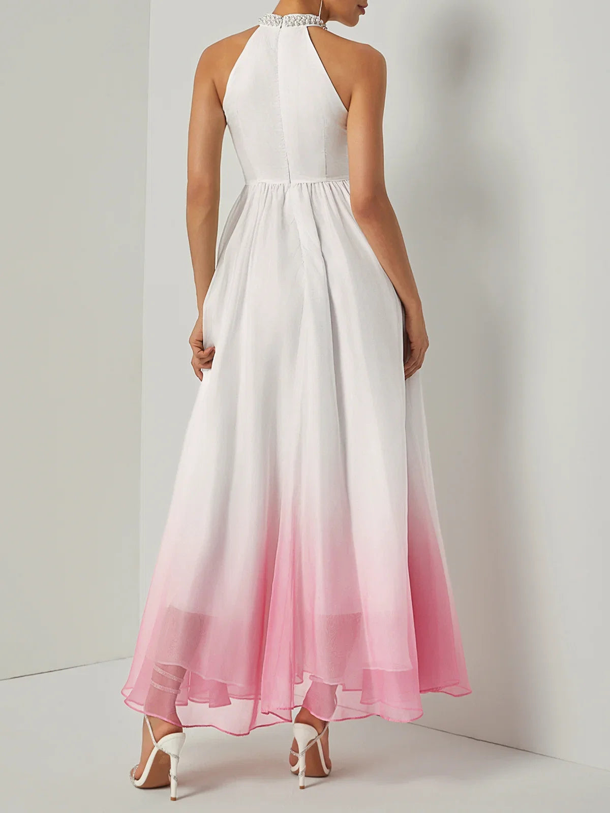 Charming A-Line Halter Neck Sleeveless Zipper Up Floor-Length Prom Dress