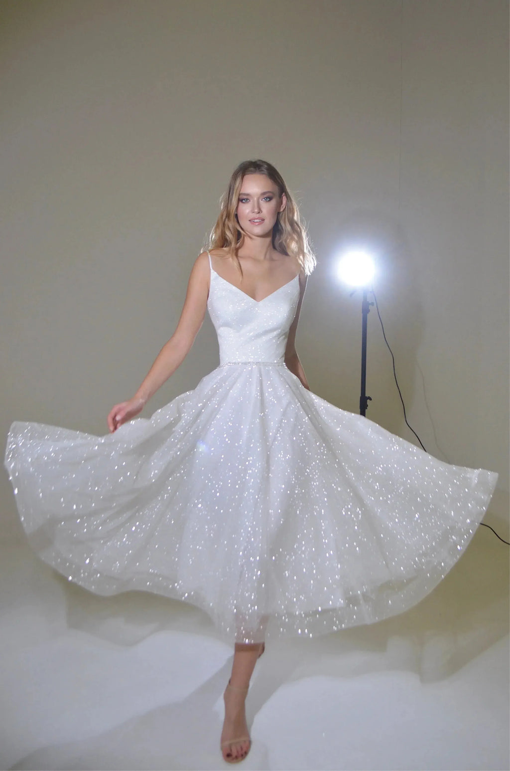 Glamorous White A Line Prom Dress For Teens Beaded Glitter Spaghetti Straps And V Neck For Prom Night