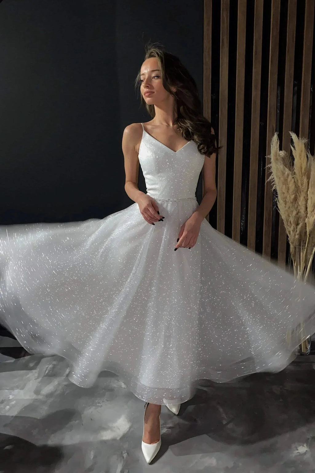 Glamorous White A Line Prom Dress For Teens Beaded Glitter Spaghetti Straps And V Neck For Prom Night