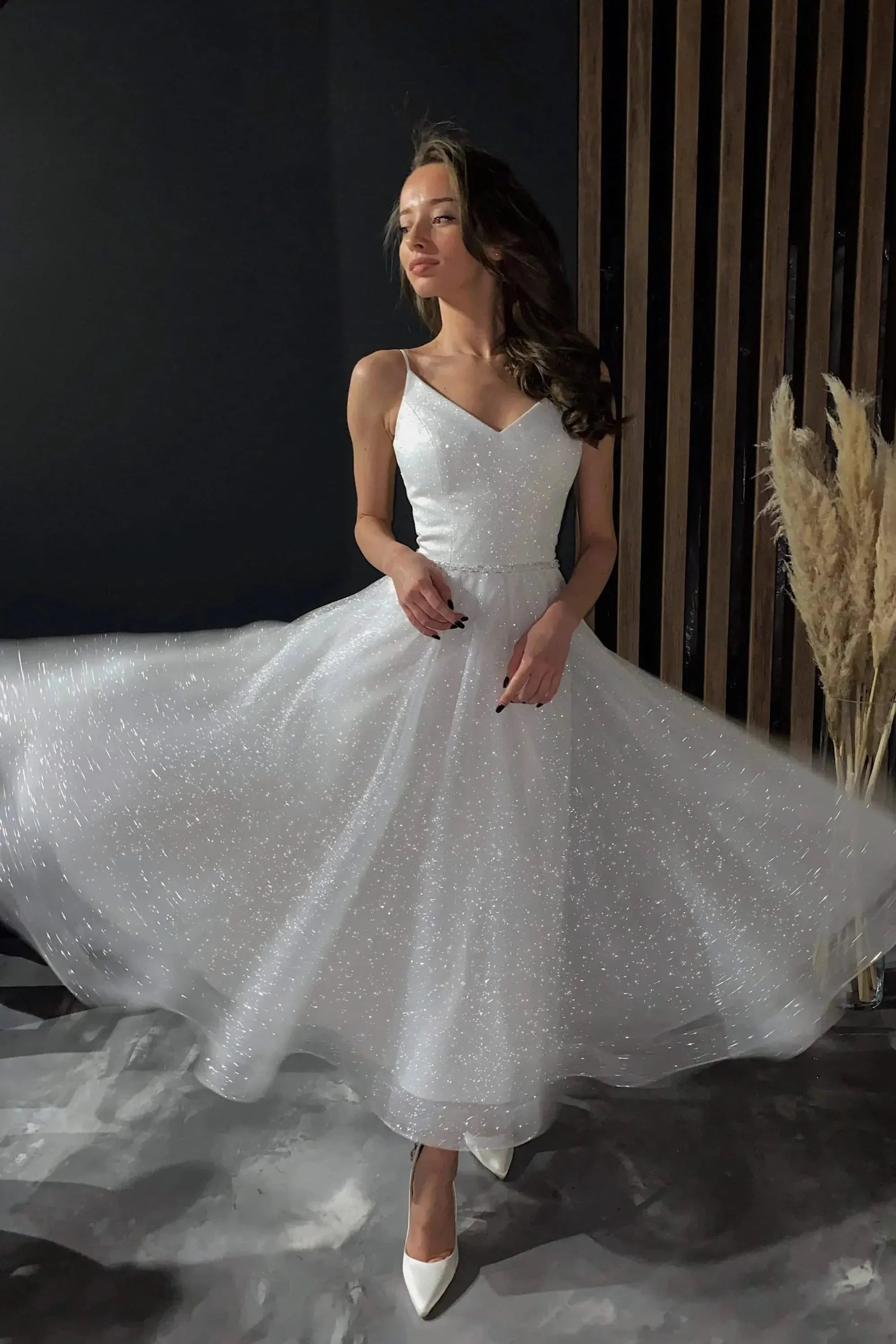 Glamorous White A Line Prom Dress For Teens Beaded Glitter Spaghetti Straps And V Neck For Prom Night