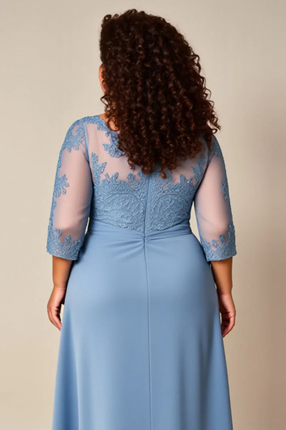 Charming A Line Scoop Neck Long Sleeve Zipper Up Floor-Length Plus Size Mother of the Bride Dress