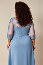 Charming A Line Scoop Neck Long Sleeve Zipper Up Floor-Length Plus Size Mother of the Bride Dress