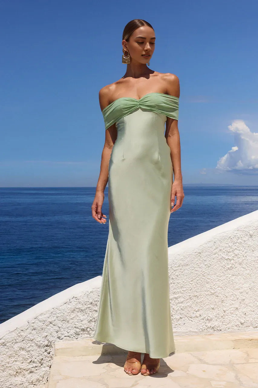Charming Fitted Off The Shoulder Sleeveless Pleated Floor-Length Prom Dress