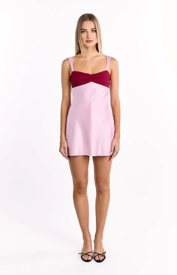 Charming Sheath/Column Sweetheart Neck Sleeveless Backless Above Knee Homecoming Dress