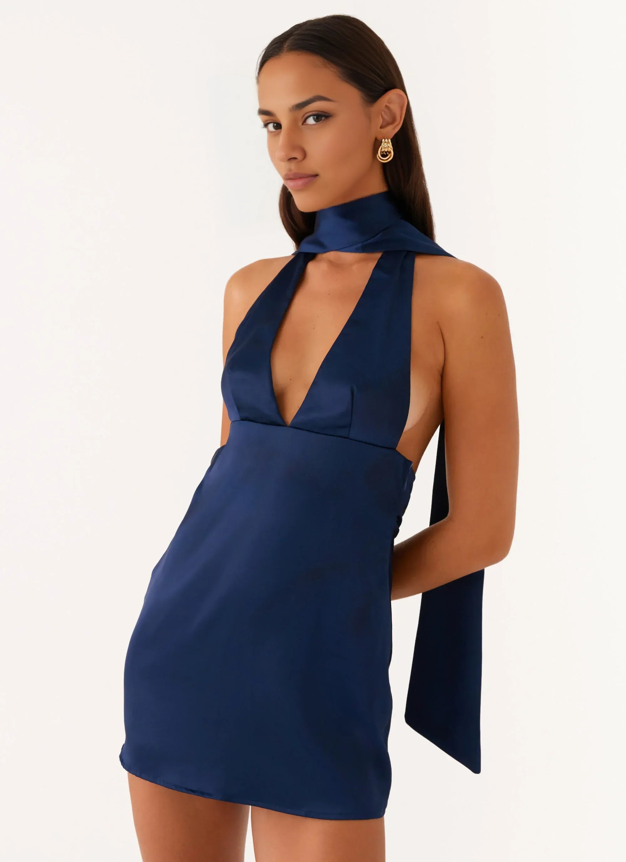 Charming Sheath/Column V Neck Sleeveless Backless Short-Mini Homecoming Dress