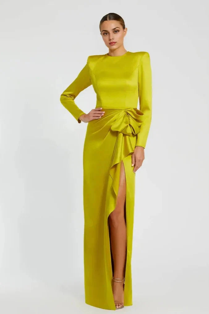 A-Line Round Neck Long Sleeve Zipper Up Floor-Length Prom Dress