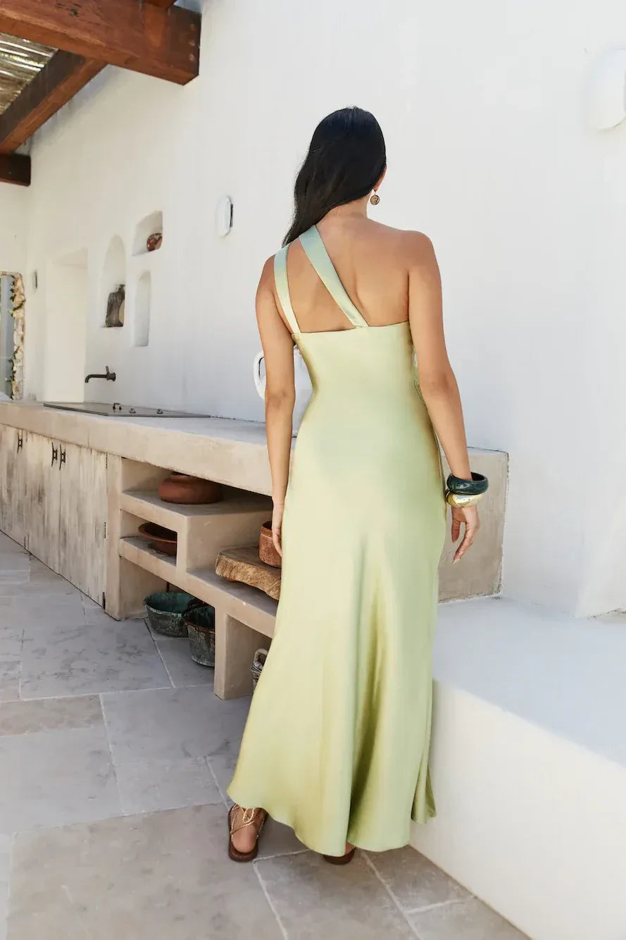 Chic Mermaid Asymmetric Neck Sleeveless Side Slit Floor Length Prom Dress