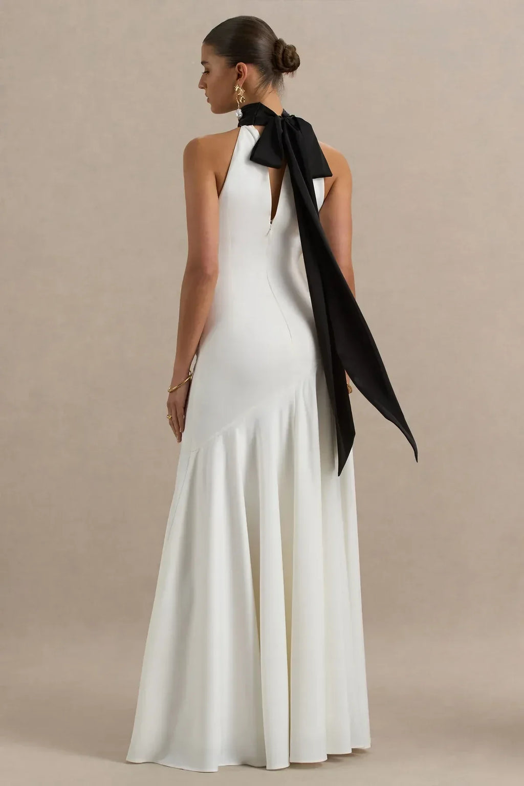 Chic Mermaid Halter Neck Sleeveless Tie Back Floor Length Evening Dress