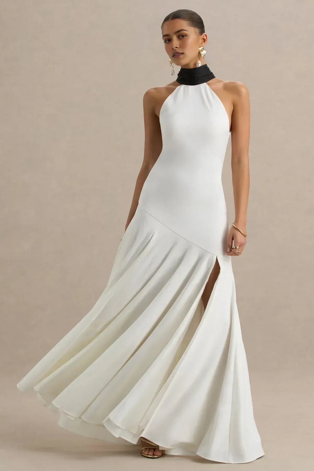 Chic Mermaid Halter Neck Sleeveless Tie Back Floor Length Evening Dress