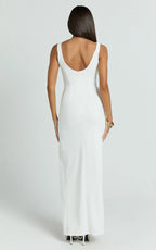 Chic Sheath Boat Neck Sleeveless Open Back Floor Length Plus Size Evening Dress