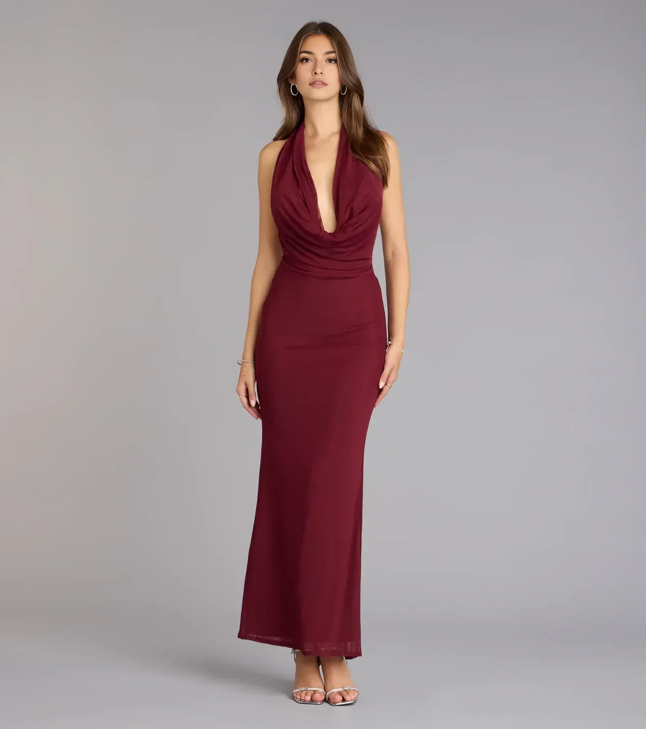 Chic Trumpet Halter Neck Sleeveless Open Back Floor Length Prom Dress