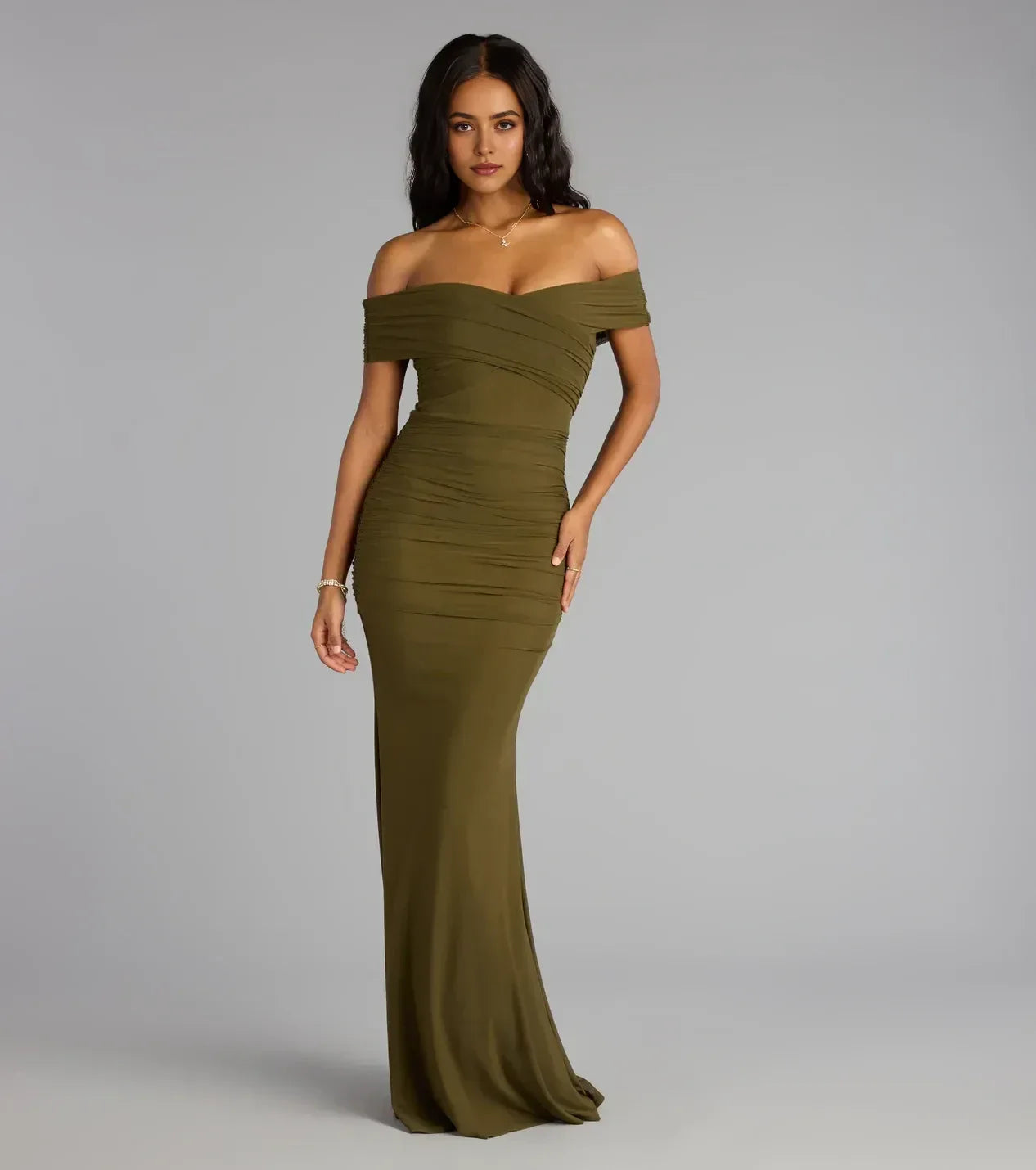 Chic Trumpet Off Shoulder Short Sleeve Zipper Back Floor Length Prom Dress