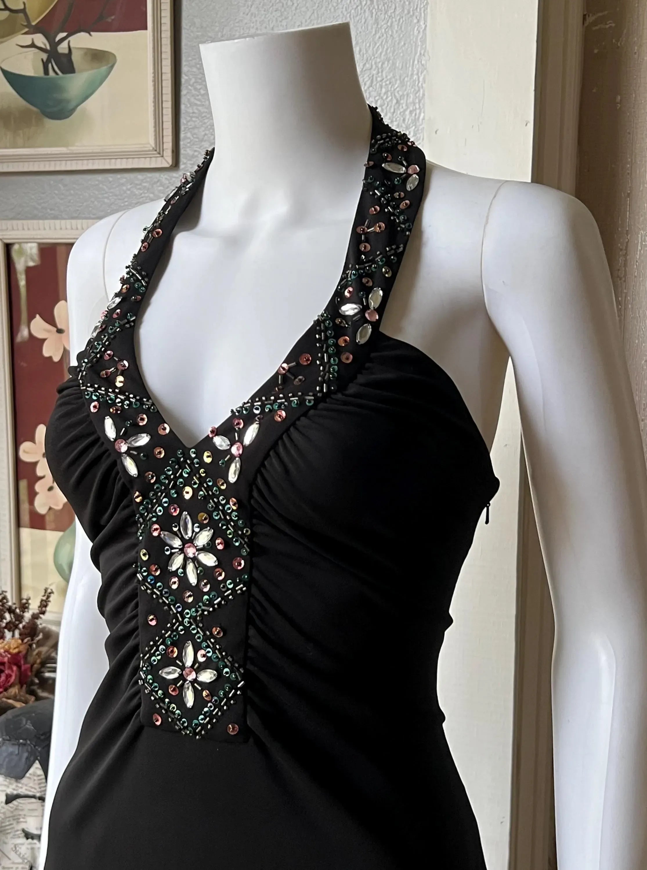 Prom Dress Beaded Halter Neck A Line Silhouette Open Back Ruched Floor Length Black For Prom Goers
