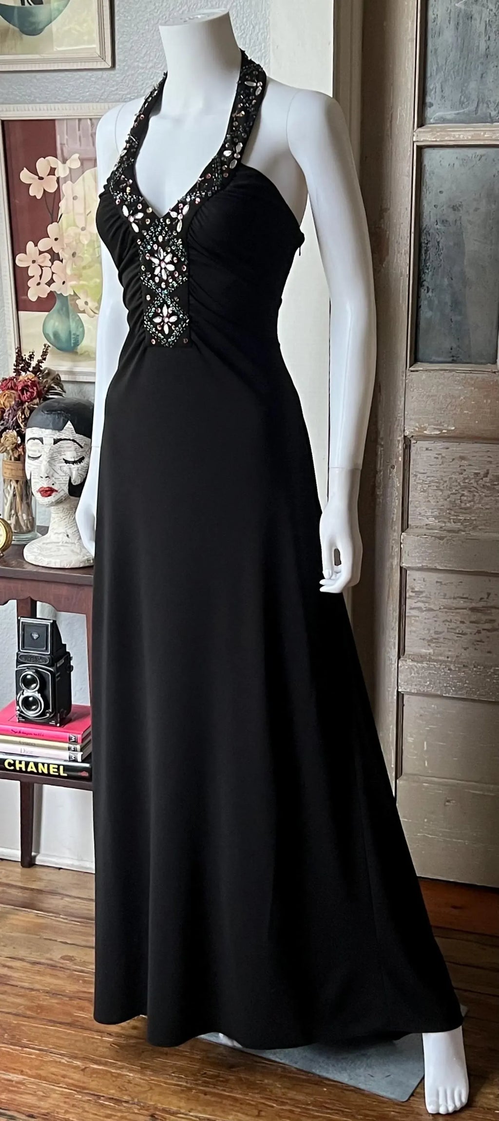 Prom Dress Beaded Halter Neck A Line Silhouette Open Back Ruched Floor Length Black For Prom Goers