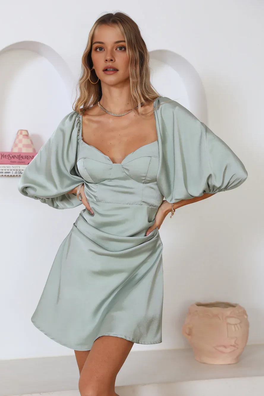 A-Line Sweetheart Long Sleeve Zipper Up Short-Mini Prom Dress