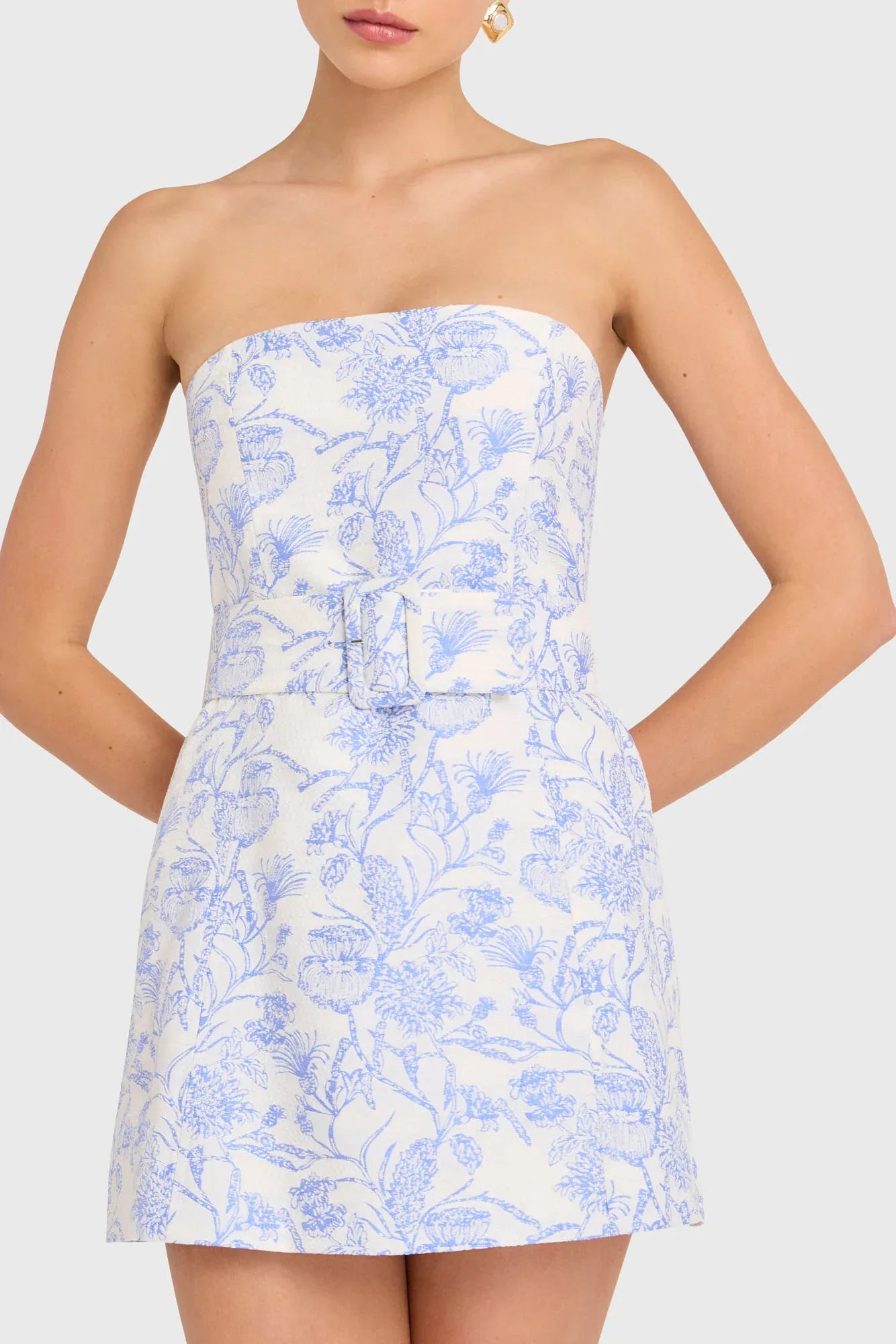 A-line Strapless Floral Jacquard Belted Mini Homecoming Dress