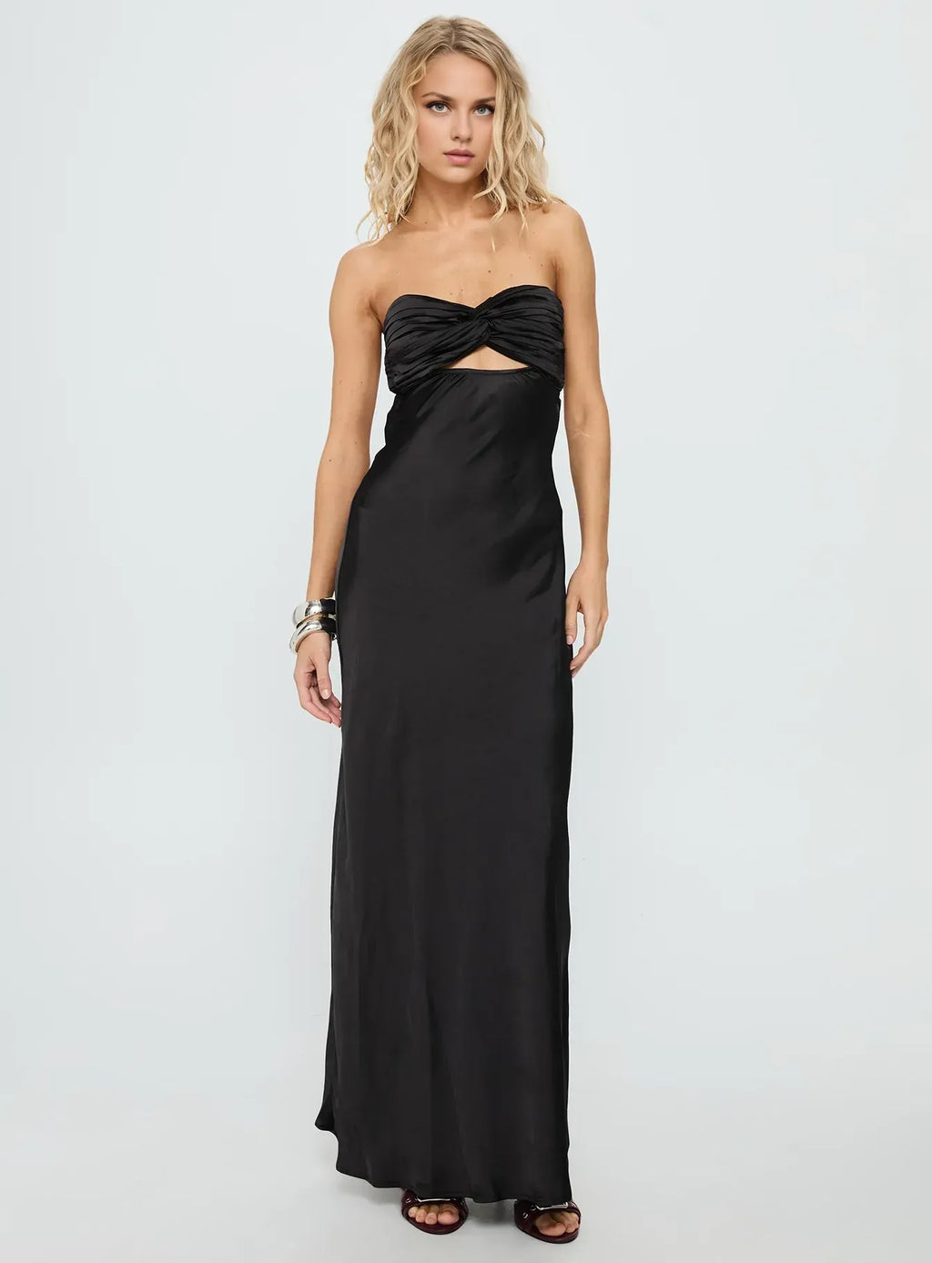 Black Strapless Cutout Backless Floor-Length Prom Dress