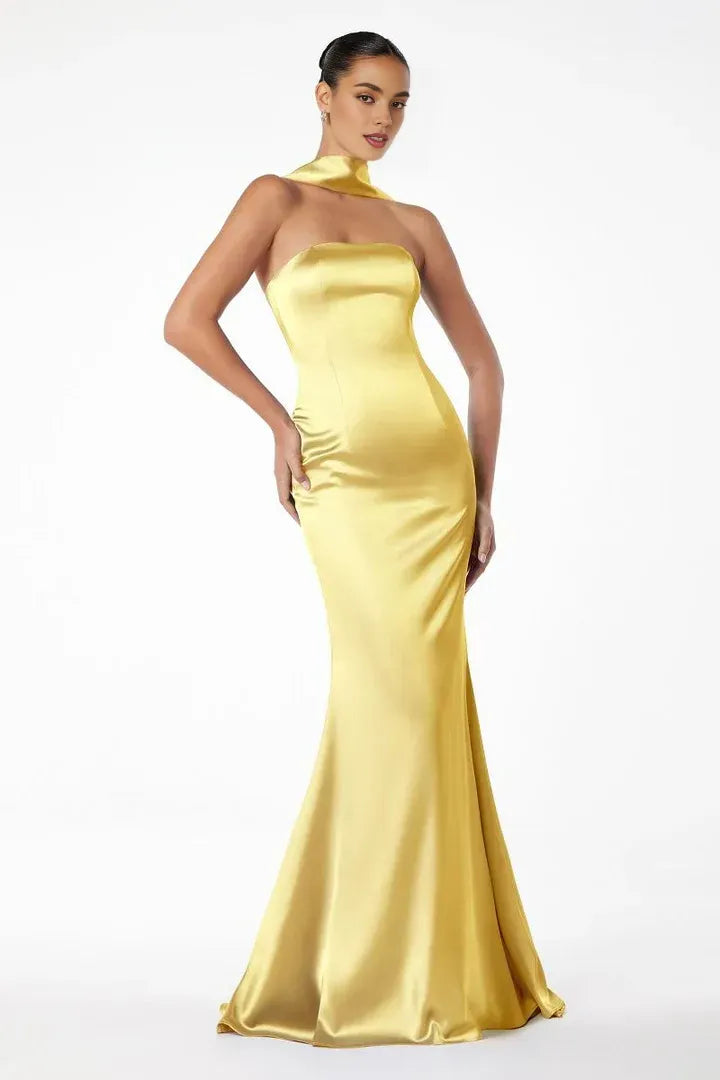 Fitted Strapless Sleeveless Floor-Length Prom Dress