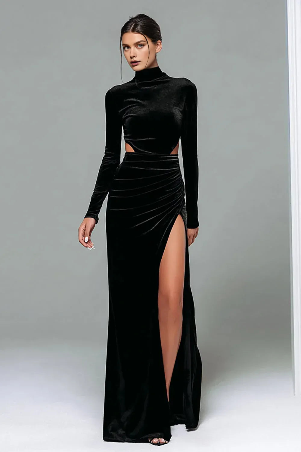 Sheath/Column High Neck Long Sleeves Floor-Length Evening Dress