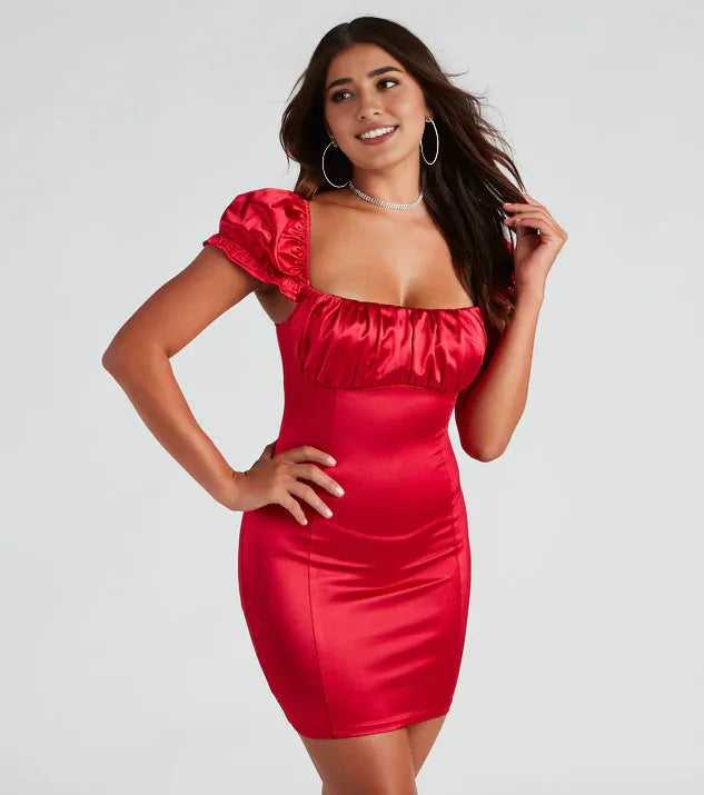 Sheath/Column Square Neck Short Sleeves Zipper Up Short-Mini Homecoming Dress