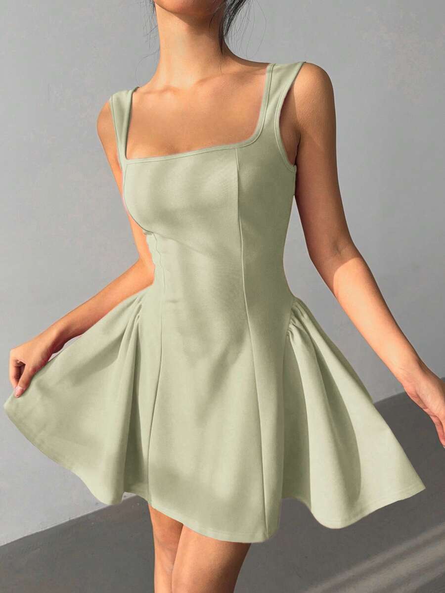 Sage Green A-Line Square Neck Bow Back Solid Color Mini Homecoming Dress