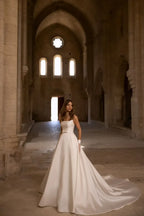 Classic Ball Gown Square Neck Sleeveless Open Back Long Length Wedding Dress