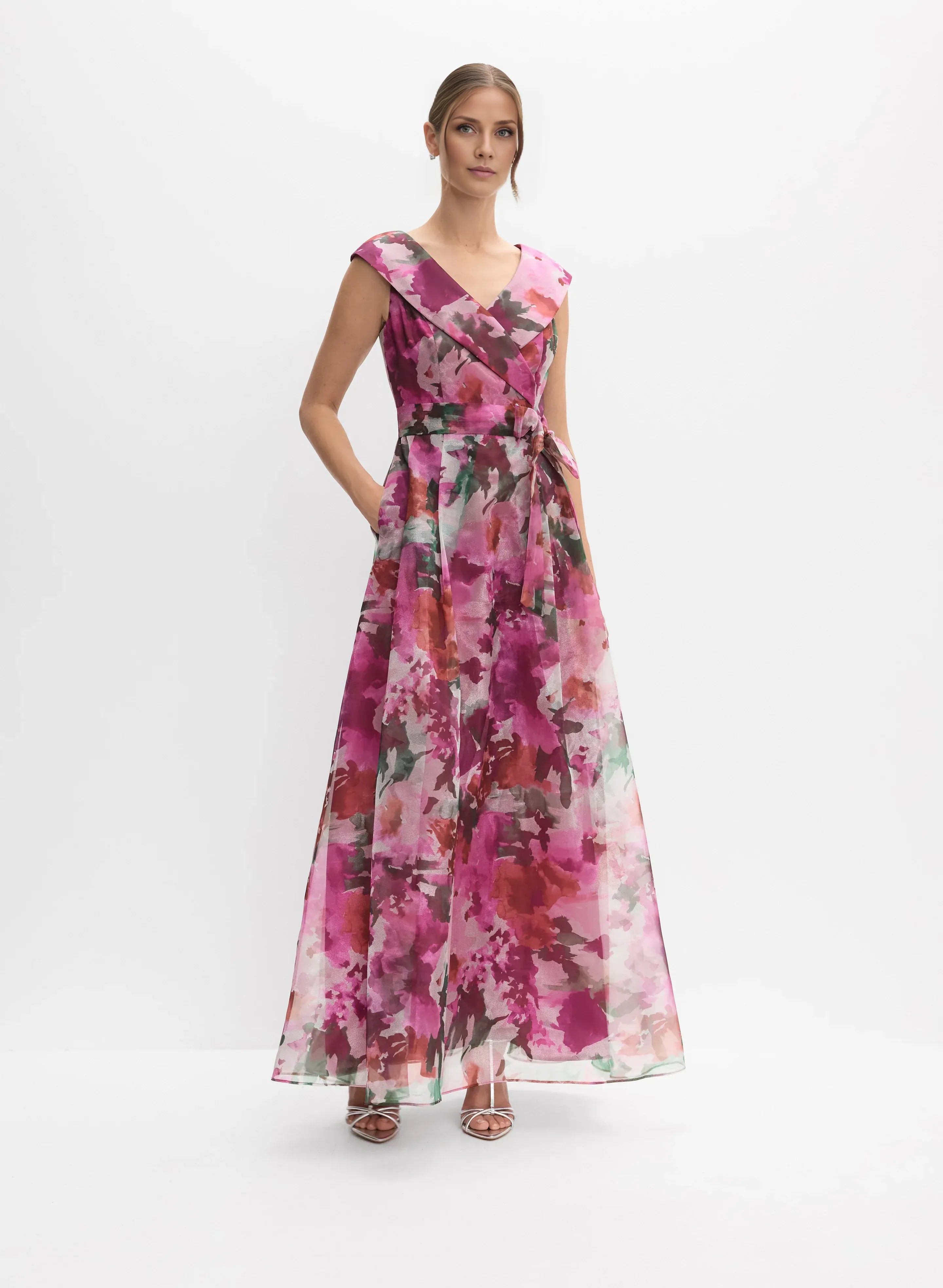 A-Line V-Neck Sleeveless Zipper Up Floor-Length Prom Dress