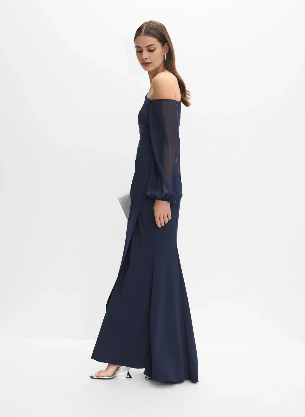 Fitted Asymmetric Neck Long Sleeve Zipper Up Floor-Length Prom Dress