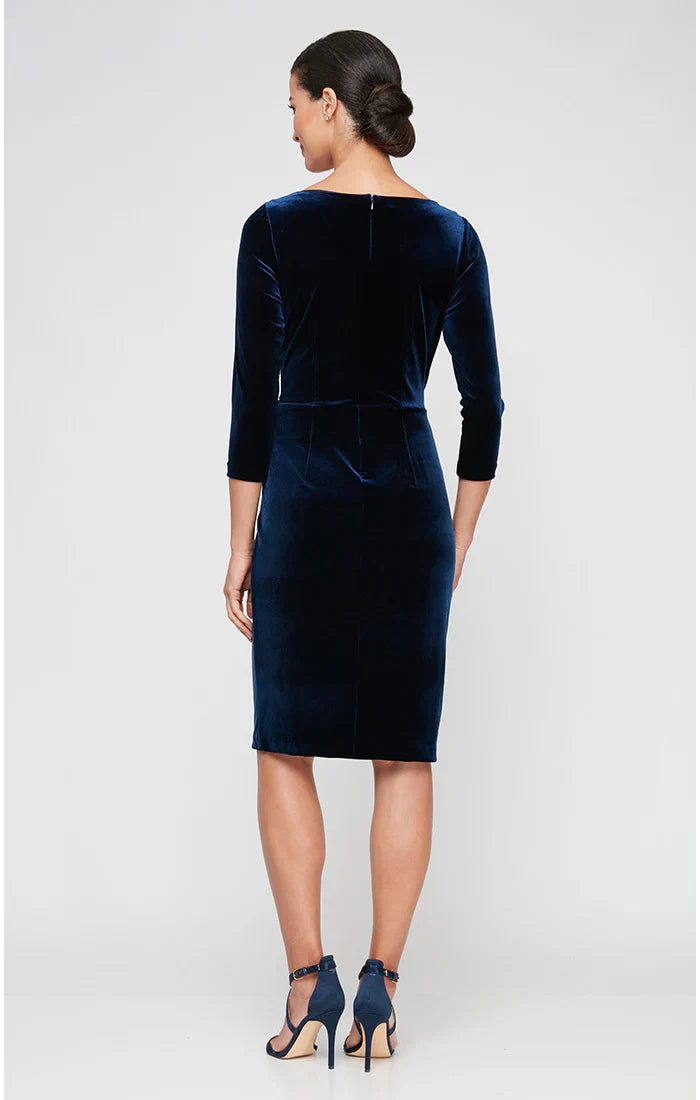 Sheath V Neck Long Sleeve Knee-Length Mother of the Bride Dress