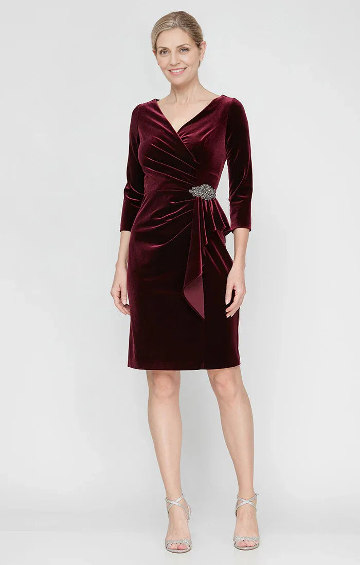Sheath V Neck Long Sleeve Knee-Length Mother of the Bride Dress