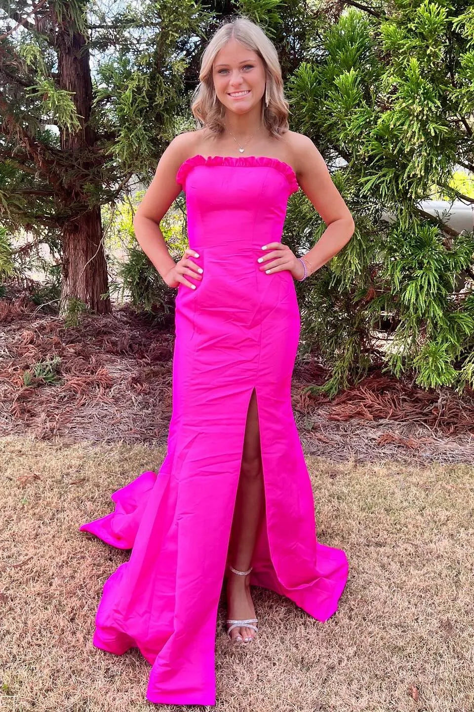 Classy Strapless Sleeveless Mermaid Slit Long Prom Dress