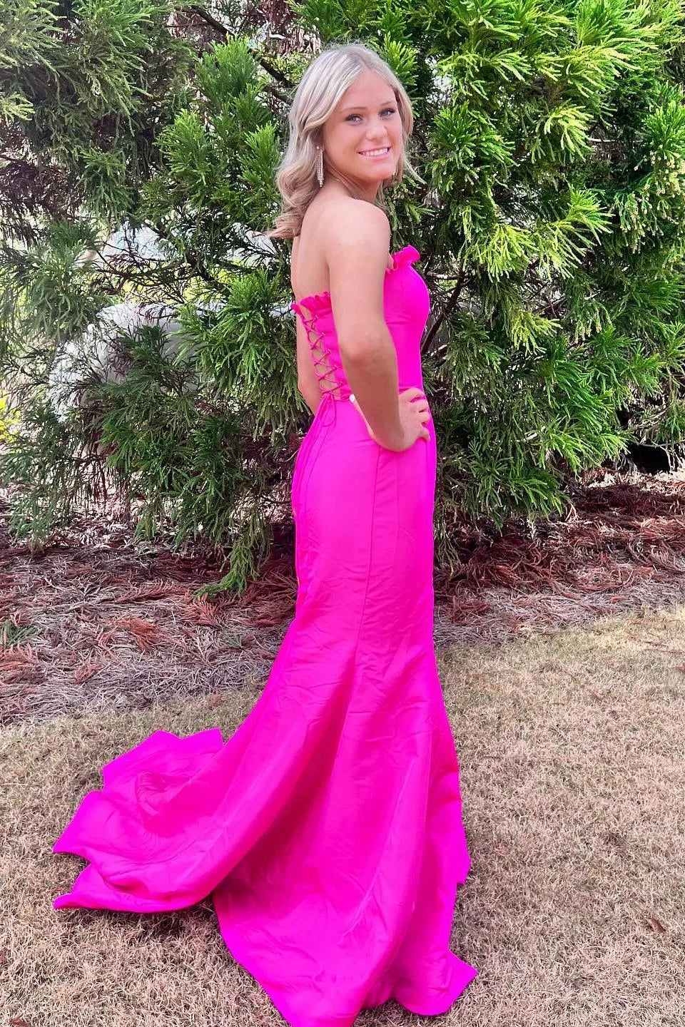Classy Strapless Sleeveless Mermaid Slit Long Prom Dress