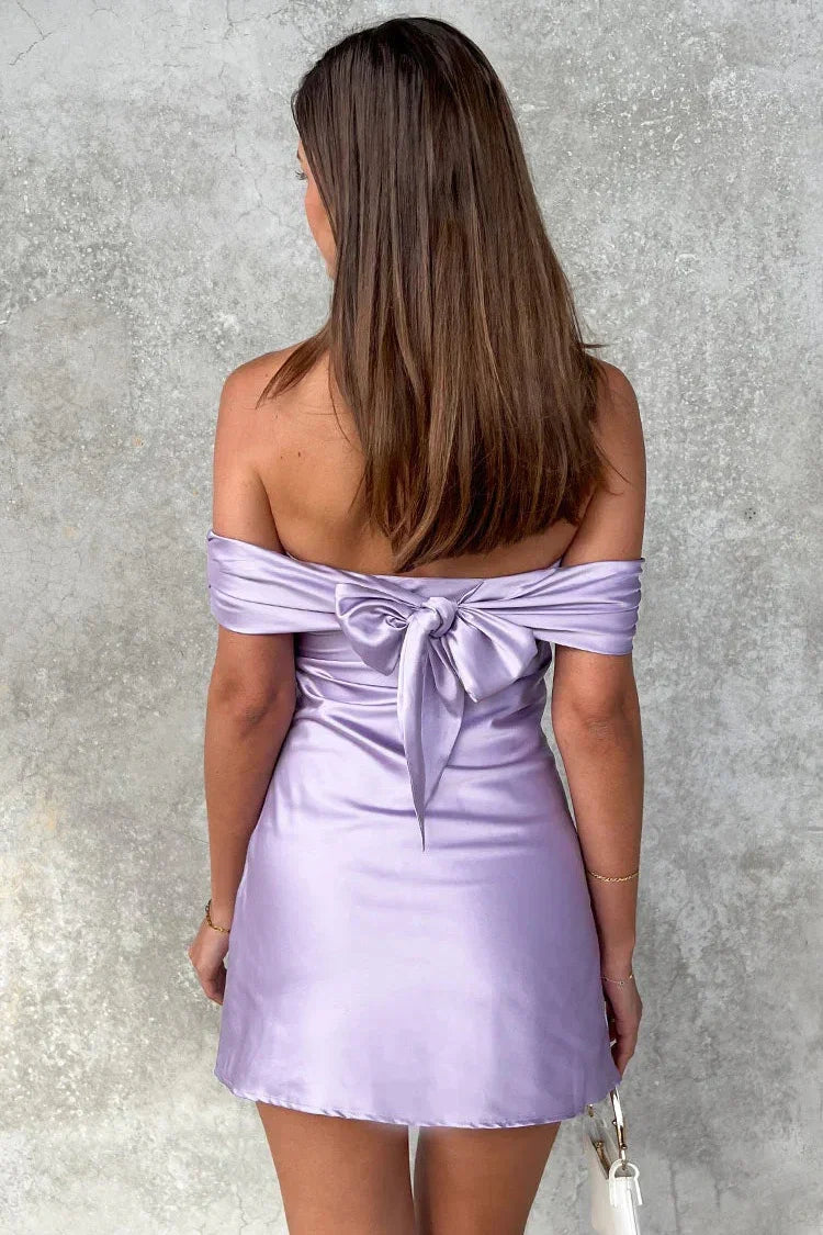 A-Line/Princess Off the Shoulder Sleeveless Backless Short-Mini Homecoming Dress