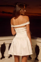 A-Line/Princess Off the shoulder Sleeveless Backless Short-Mini Homecoming Dress