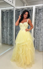 Spaghetti Straps Sleeveless A-Line Appliques Floor-Length Prom Dress