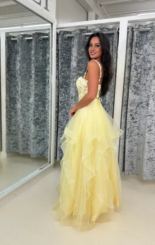 Spaghetti Straps Sleeveless A-Line Appliques Floor-Length Prom Dress