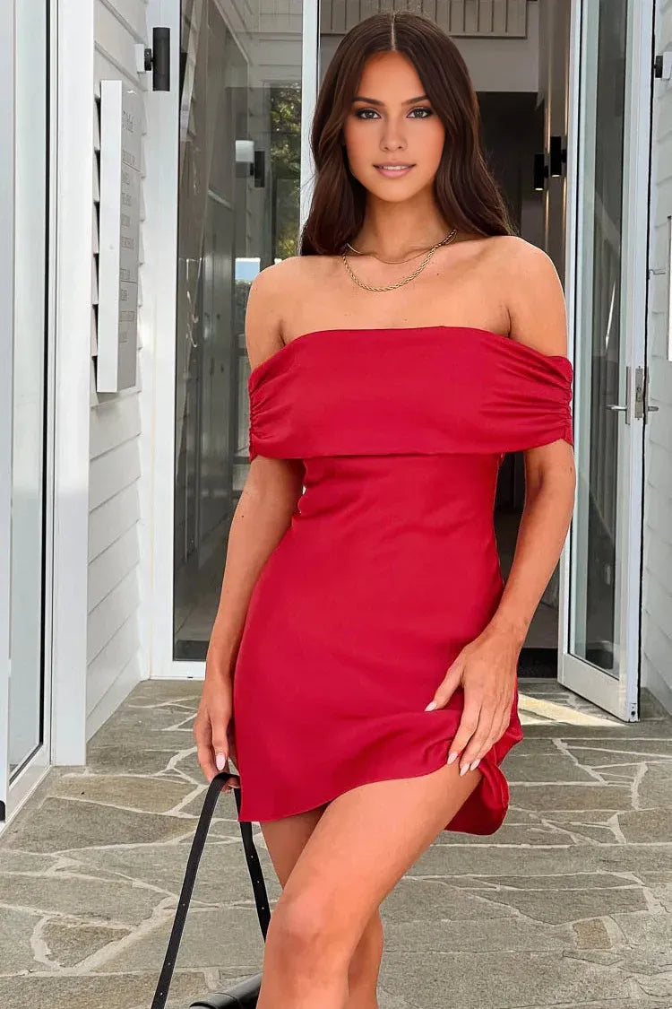 A-Line/Princess Off the Shoulder Sleeveless Backless Short-Mini Homecoming Dress