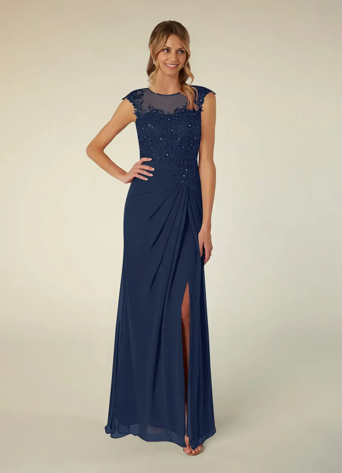 Black Dress A-Line Scoop Neck Sequins Mother of the Groom Dresses Elegant Illusion Cap Sleeves Leg Slit Evening Dress