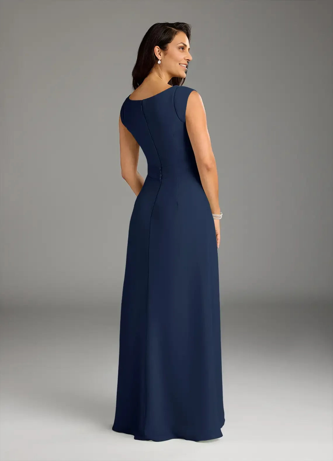 Navy Dark A-Line Floor-Length Dress Sleeveless Solid Color Elegant Scoop Neck Mother of the Bride Dress
