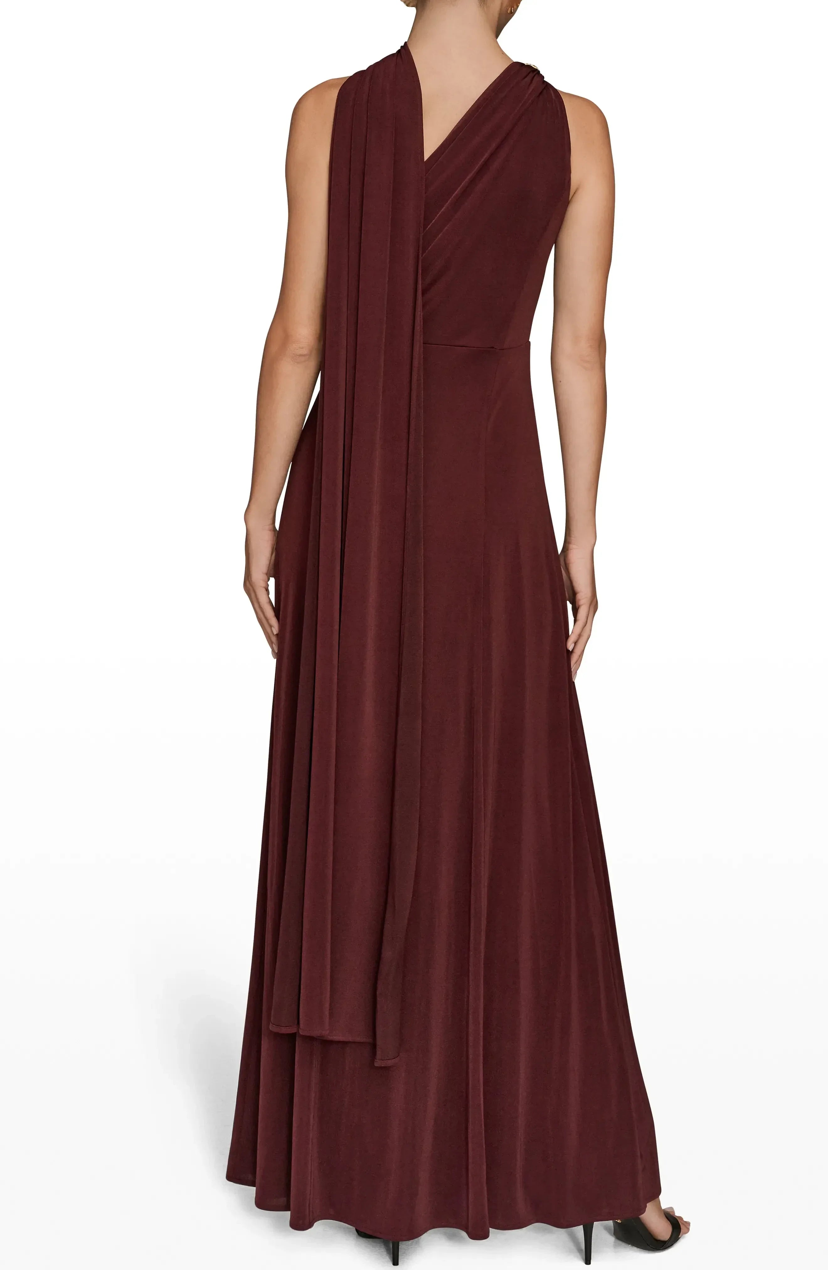 Dashing Sheath Halter Sleeveless Draped Back Floor Length Evening Dress