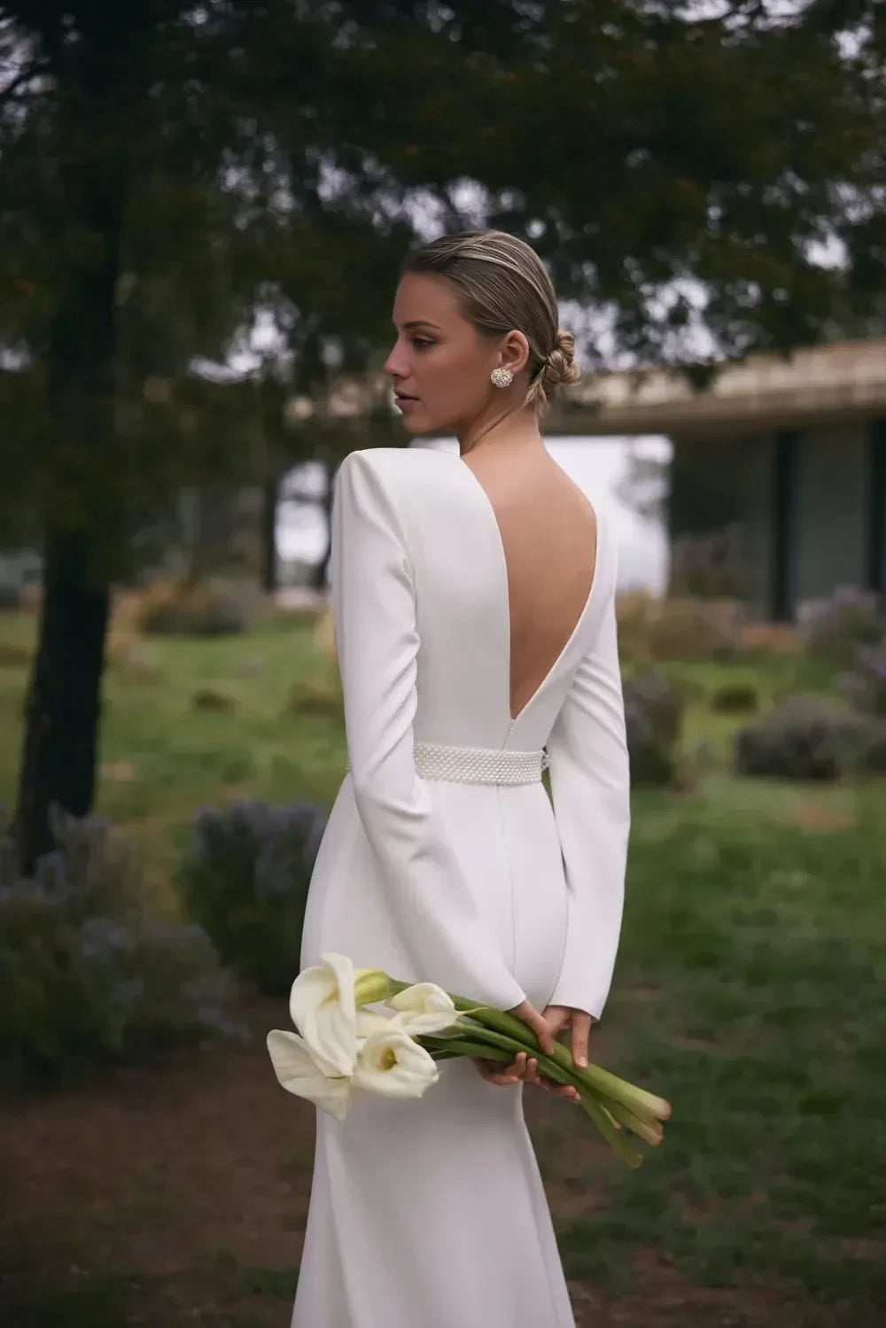Dashing V Neck Long Sleeve Open Back Train Length Wedding Dress