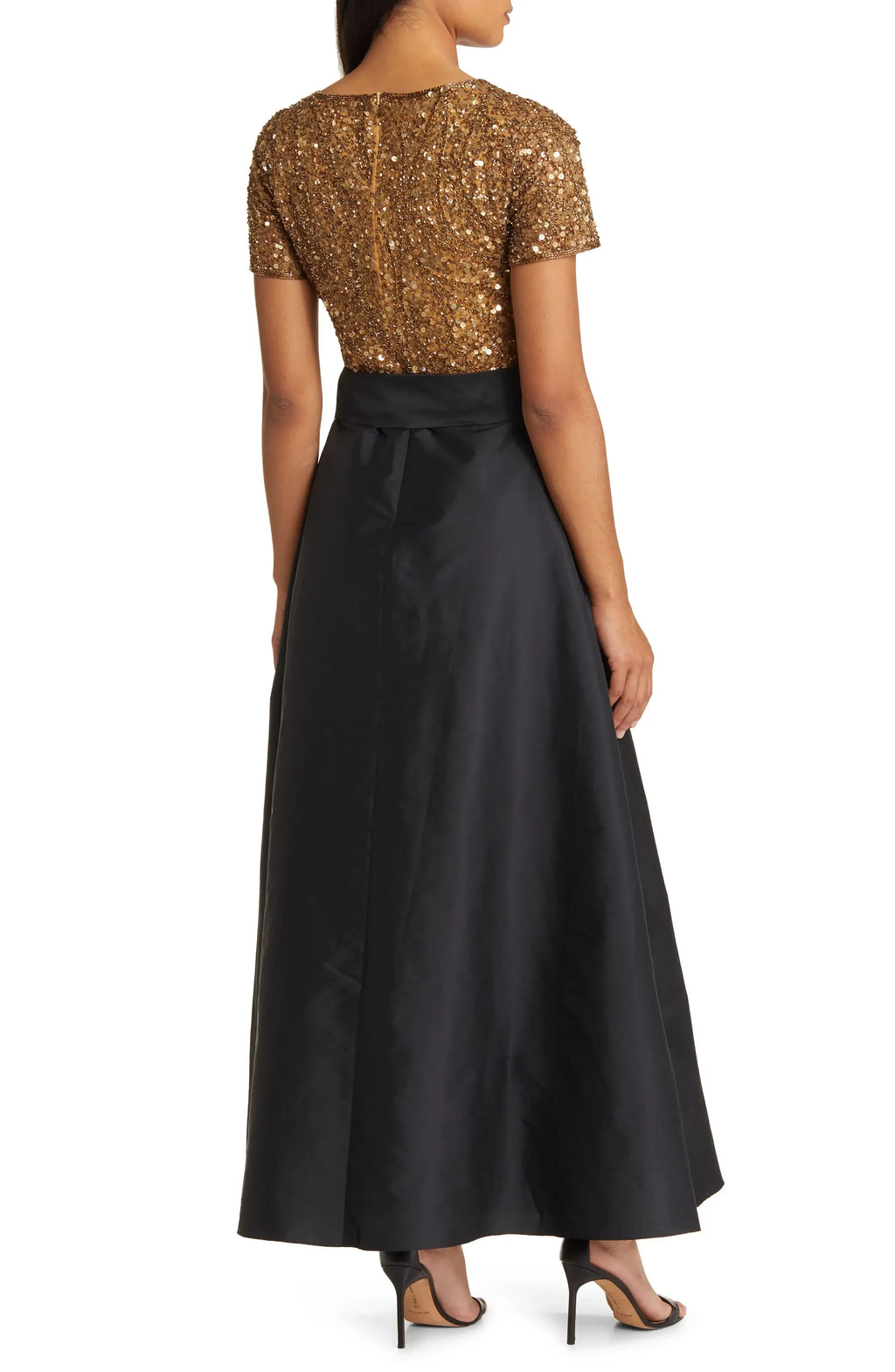 Dazzling A Line Jewel Neck Short Sleeve Zipper Back Floor Length Evening Dress